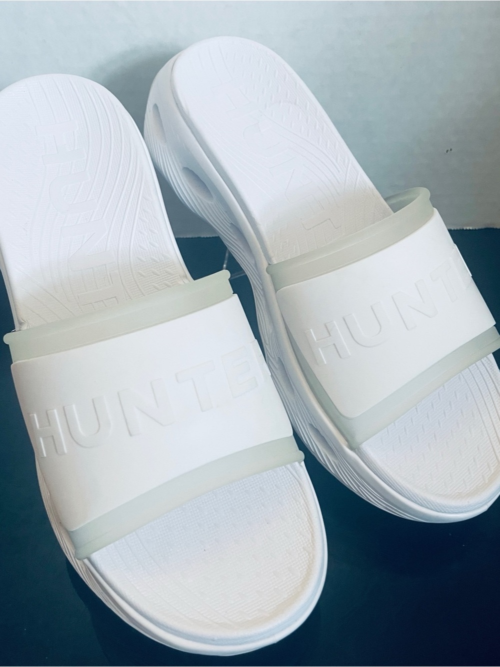 Hunter Geneva White Slide Sandals New Women’s Size 7
